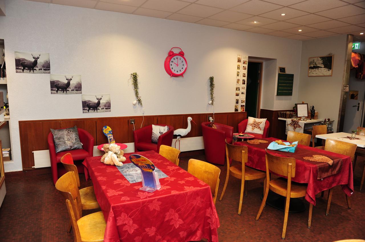 Hotel Restaurant Au Chasseur Orbe المظهر الخارجي الصورة
